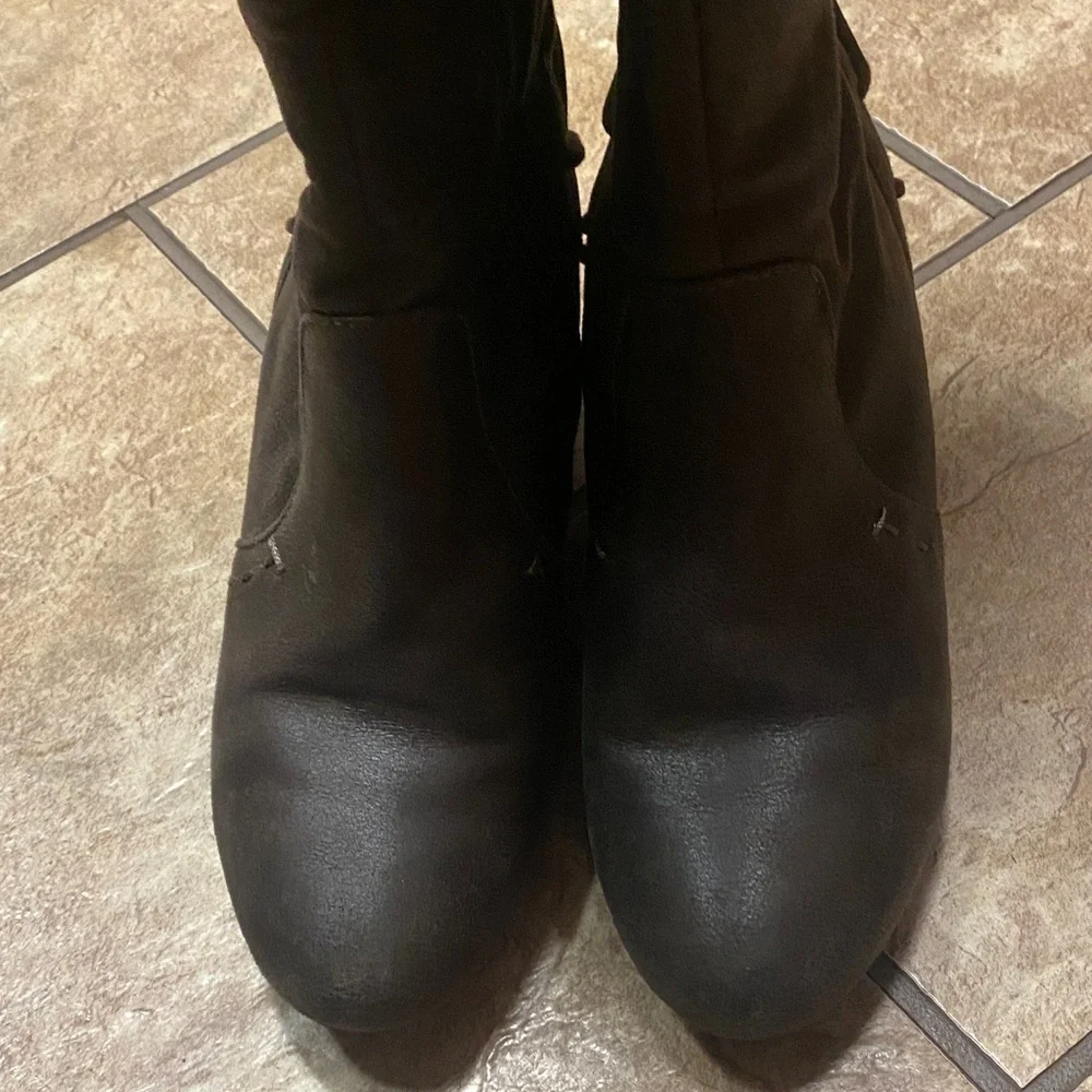 Slouchy Chocolate Brown Over the Knee Size 8 Decorated Boots Collegiate